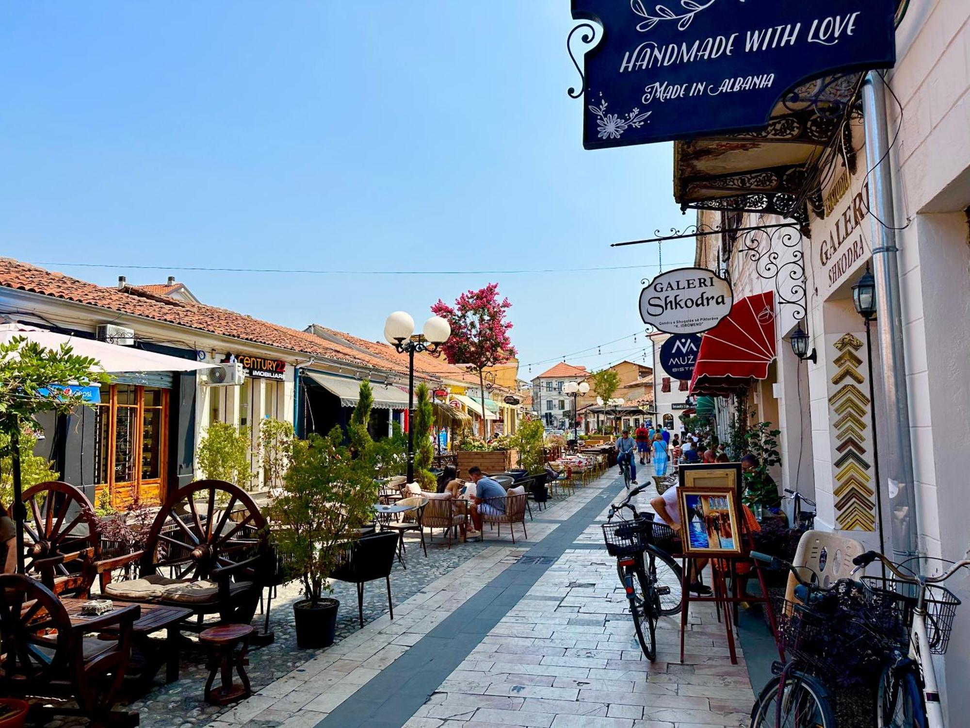 شقة Js House Shkoder 1 المظهر الخارجي الصورة